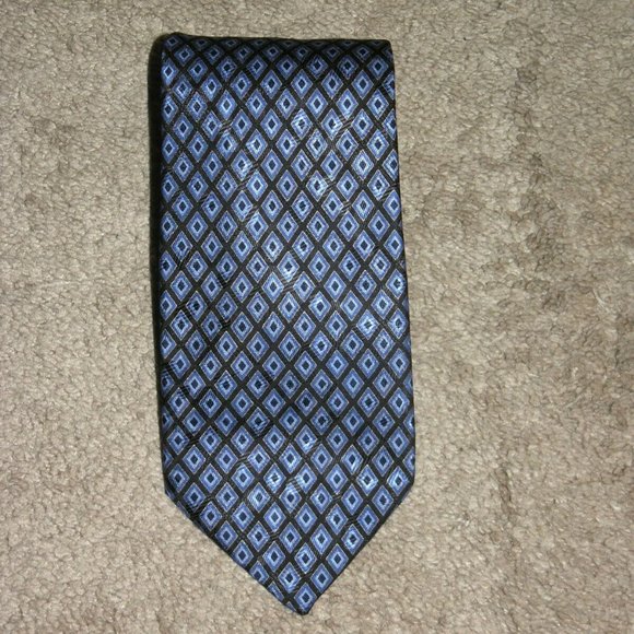 blue diamond tie